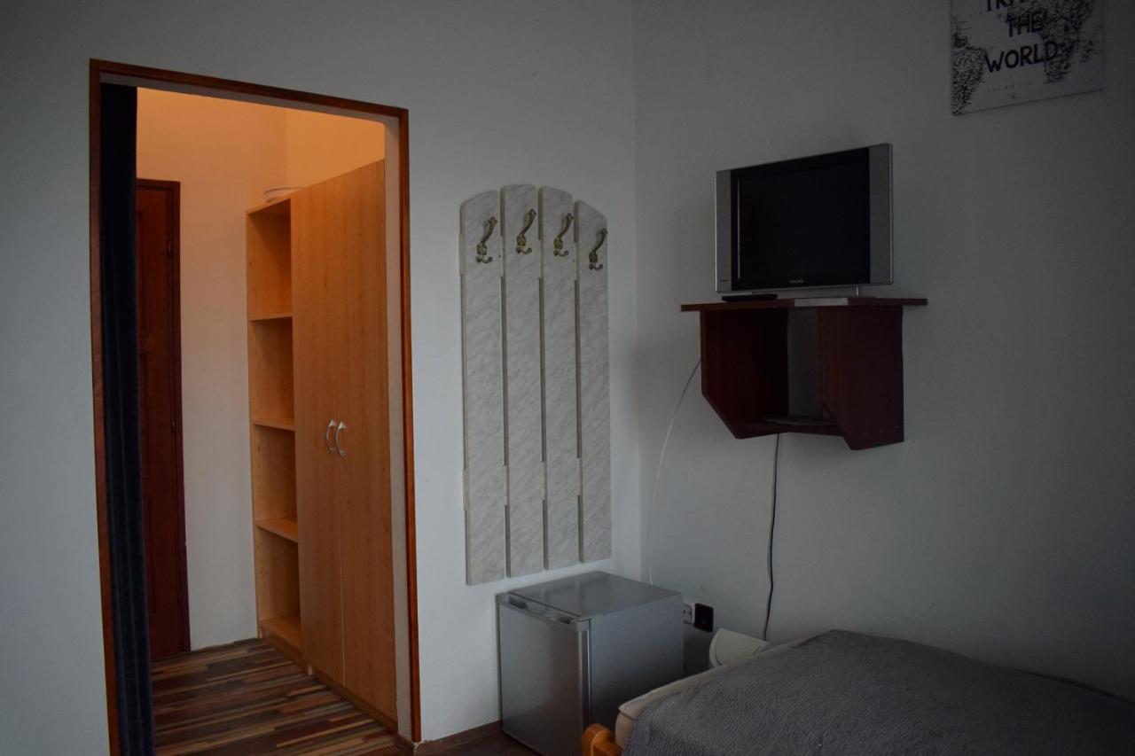 Hotel Ket Diofa Vendeghaz Felsőtárkány Zewnętrze zdjęcie